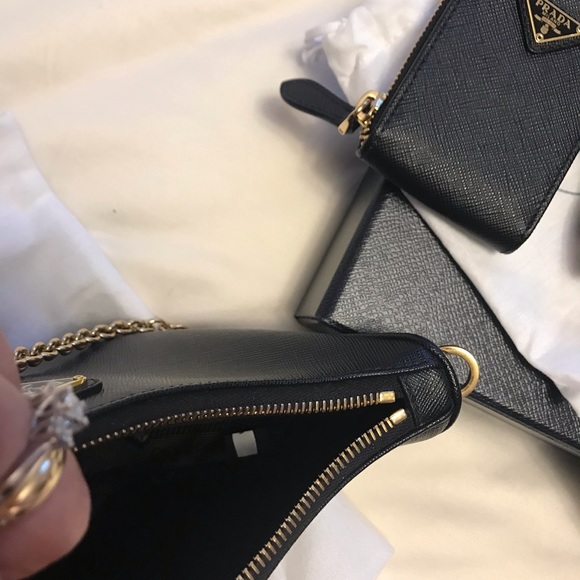 Prada Re-edition 2005 Saffiano Leather - Picture 5 of 7